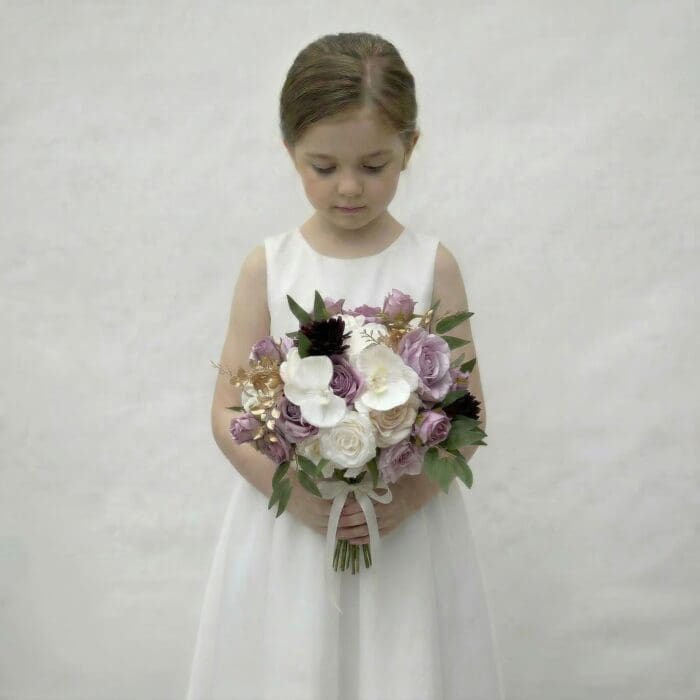 Cashel Collection – flower girl bouquet
